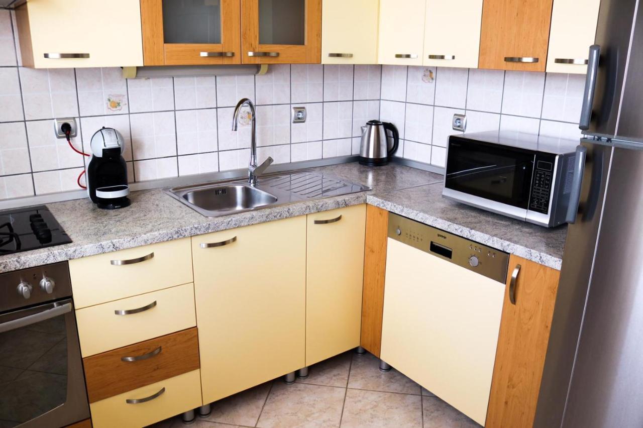 Jure Bili Appartement Zadar Buitenkant foto